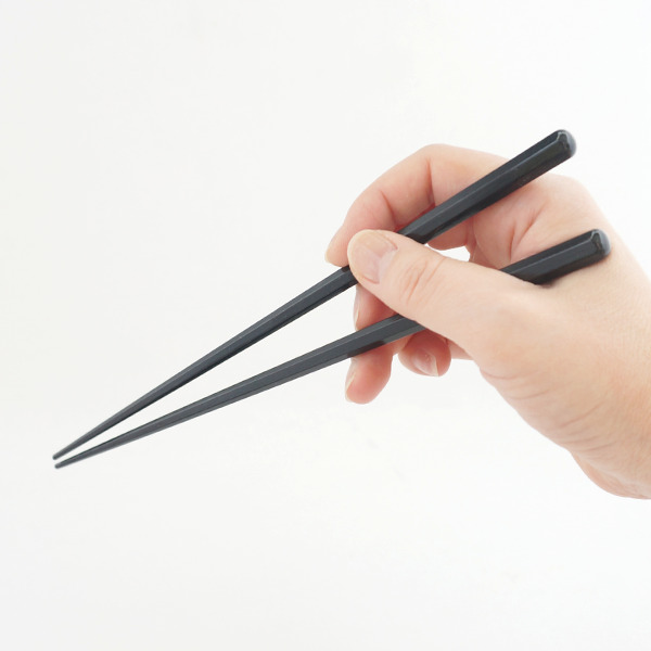 Hyozaemon Chopsticks & Chopstick Rest Set “Maruhachi” (with Mt. Fuji–Shaped Chopstick Rest) Image