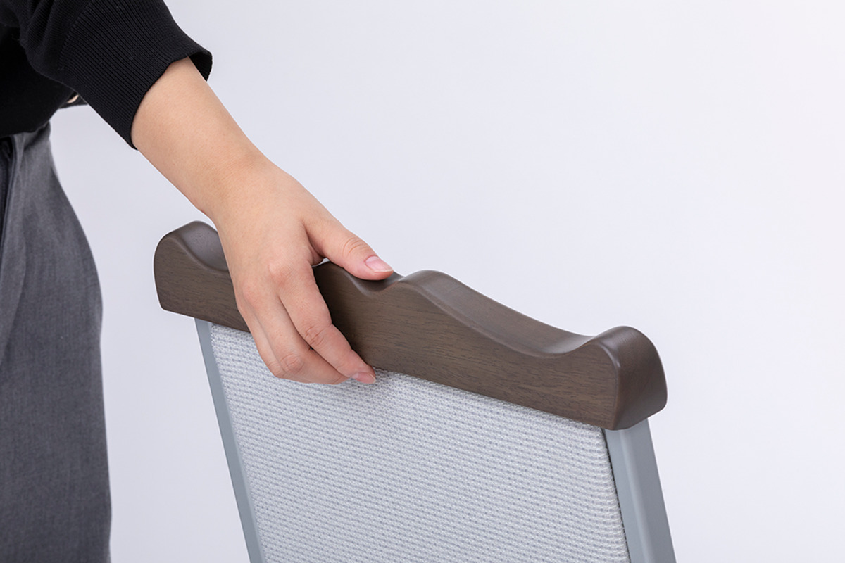 The Wooden Kasagi Banquet Chair Image